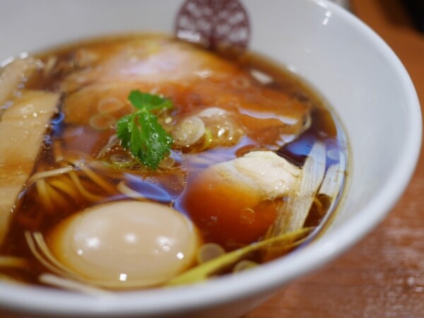 Sourse：らぁ麺 とうひち - 北大路/ラーメン [食べログ]（Photo/ぴーたんたんさん）