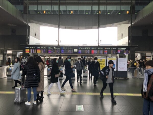 JR在来線の京都駅烏丸中央口