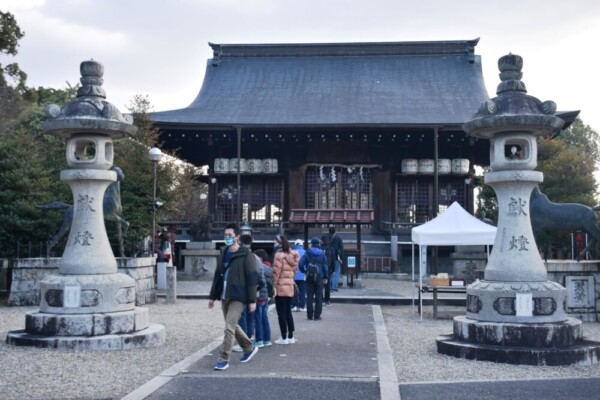 乃木神社拝殿　2021年1月2日　撮影：MKタクシー