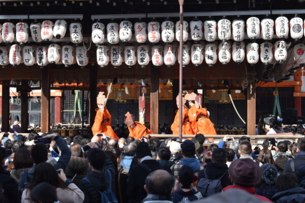 八坂神社の舞楽奉納　2019年2月2日　撮影：MKタクシー