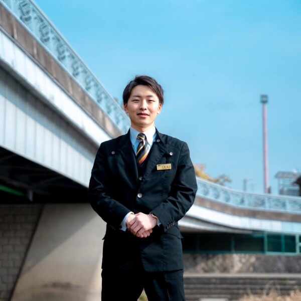 中島昌平社員