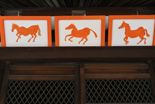 東寺・灌頂院の閼伽井の絵馬　2025年4月21日　撮影：MKタクシー