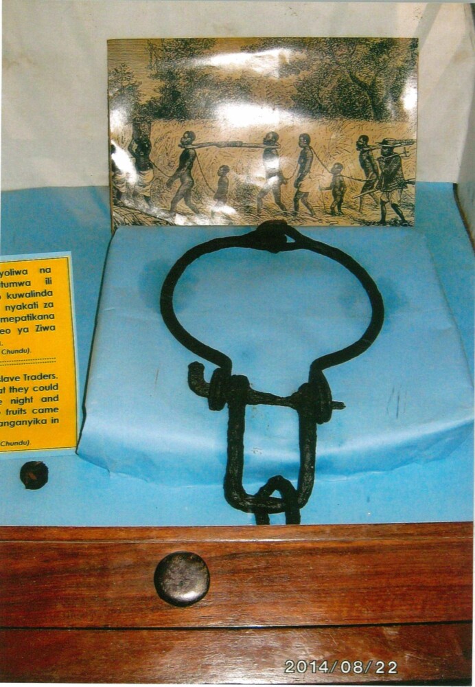 奴隷の首輪