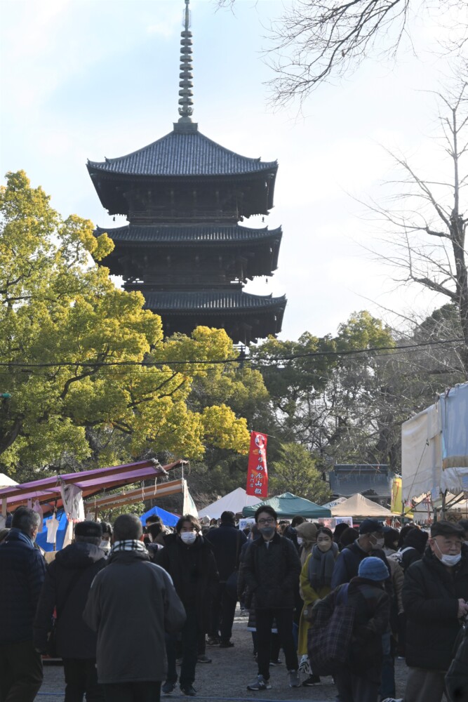 東寺の初弘法　2023年1月21日　撮影：MKタクシー