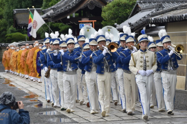 東寺の「弘法大師降誕会」　2022年6月15日　撮影：MKタクシー