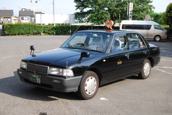 日産 クルー