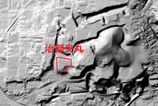 出典：地理院地図の陰影起伏図